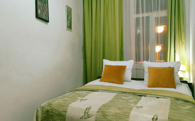 Апартаменти трехкімнатні в самому центрі для 6-х