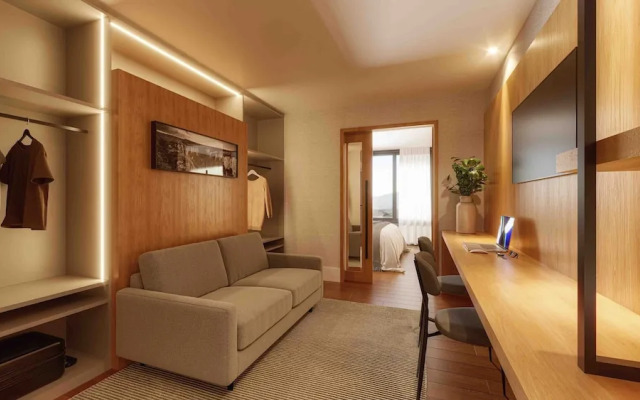 Golden Tulip Canela OFICIAL