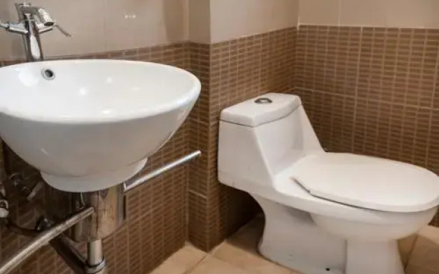 Brooks Manor Service Apartments