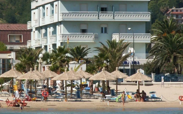 Hotel Caraibi