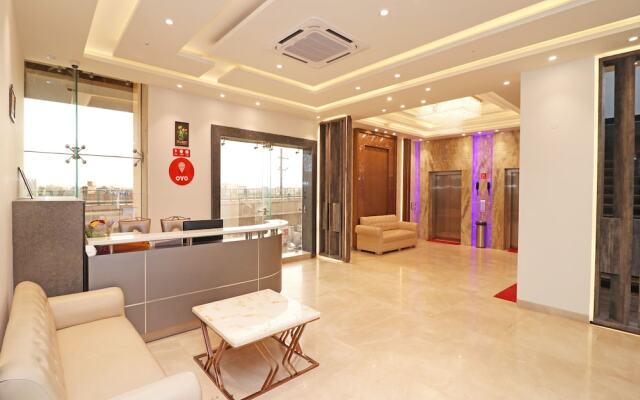 OYO 12464 Hotel C Pearls