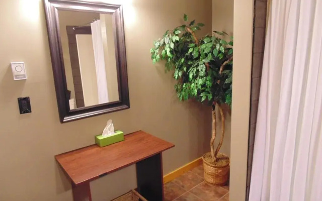 Timberwolf Lodge-B&B