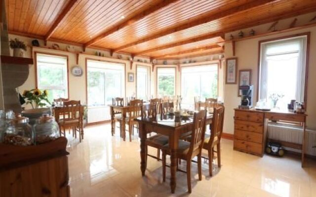 The Arches Country House
