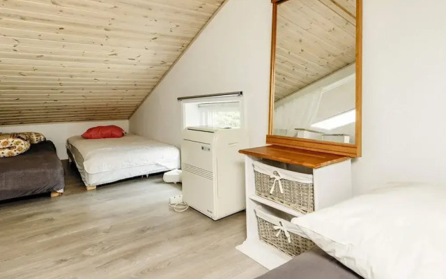 5 Star Holiday Home in Hals