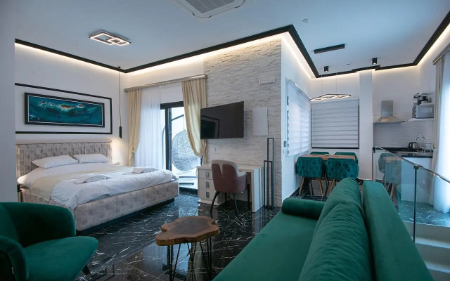 Lazar Lux Suites - Ammoudara