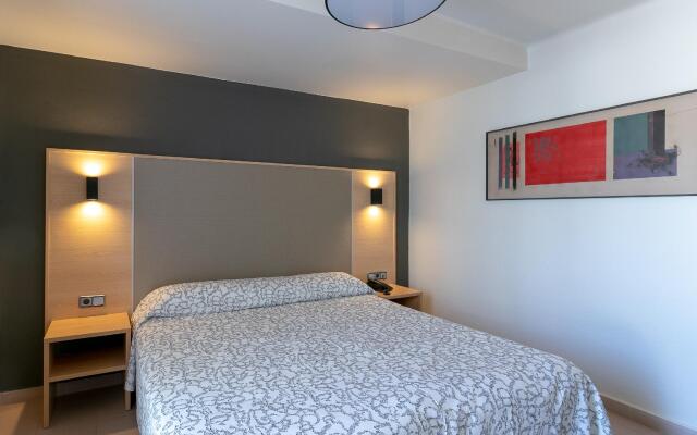 The Red Hotel by Ibiza Feeling - Adults only