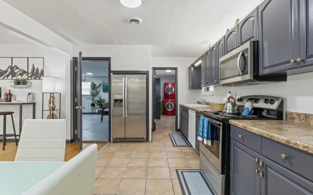 Noir Manor 3BR House