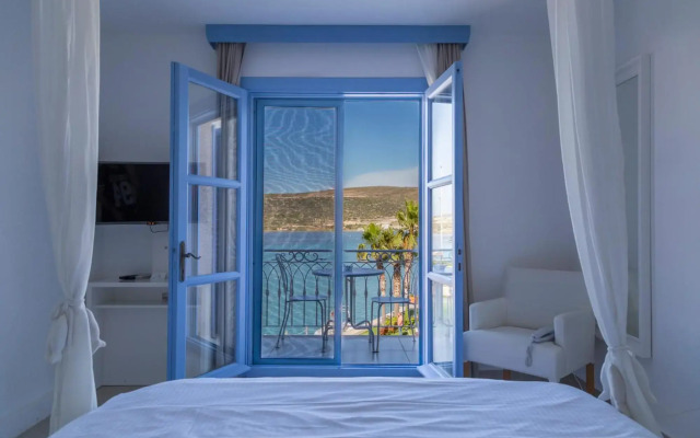Port Alacati Hotel