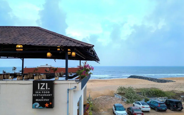 Izi Beach Stay