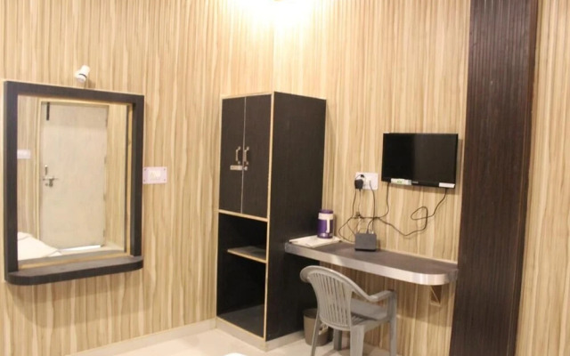 Hotel Gokul inn