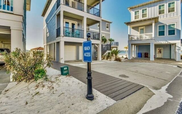 Seaside Sunsets 4 Bedroom Home by RedAwning