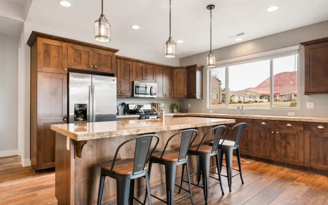 Splash Zone #34 4 Bedroom Home