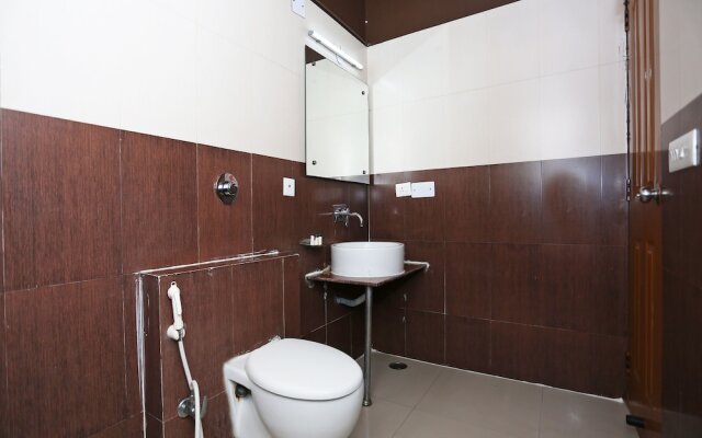 OYO 16688 Hotel Vrs