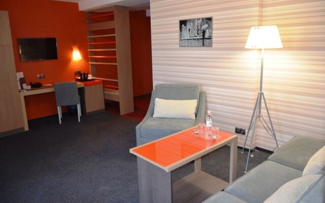 Villa Four Rooms