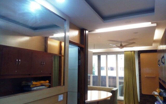 Hotel Ganga Azure