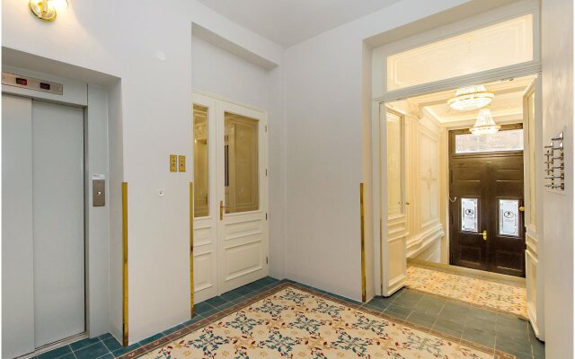 Manesova No.5 Apartments