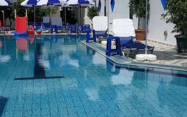 George Studios Stalida