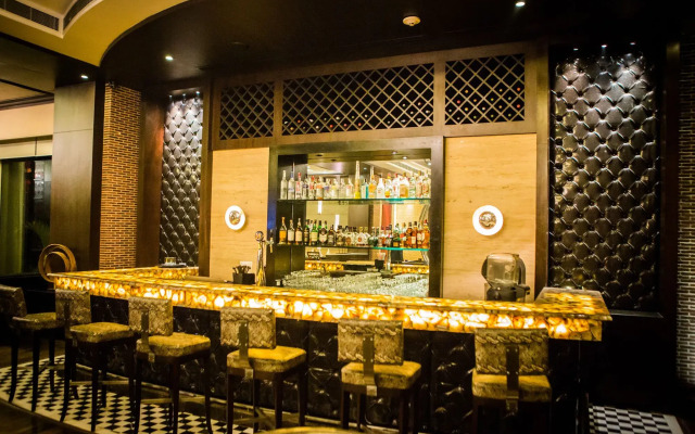 Goldfinch Hotel Delhi NCR