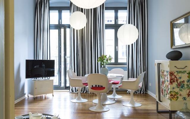 Brilliant Apartments