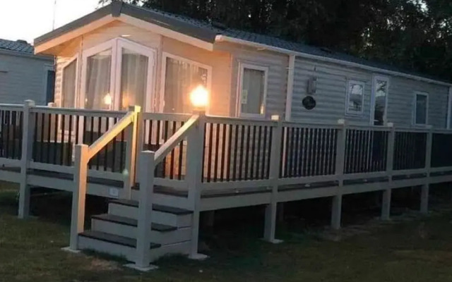 Lovely Mobile Home in Hastings Near Hastings Castle