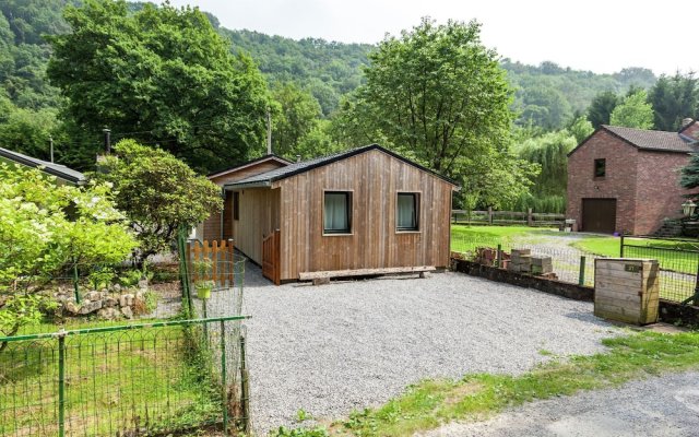 Cosy Chalet in Bomal-sur-ourthe With Terrace