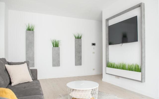 West Residence Apartments