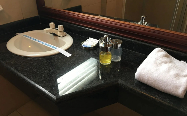 Hostal Mitad del Mundo