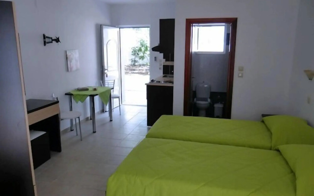 Anelia Boutique Studios & Apartments