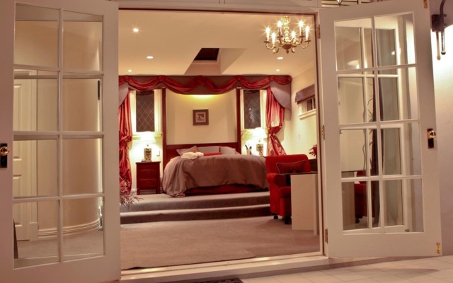 Greenmantle Estate Hotel