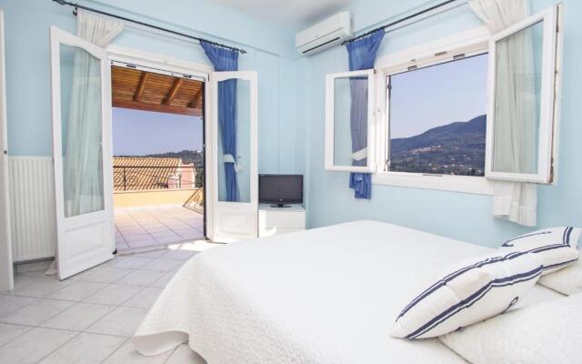 Hilltop Holiday Residence