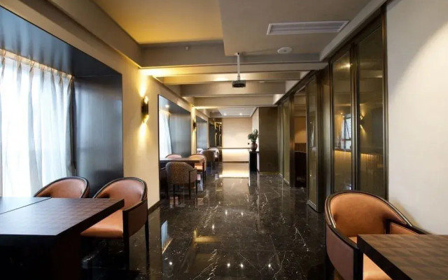 chongqing kuanrong luxry suit hotel