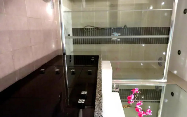 Calle Pinos De Calahonda