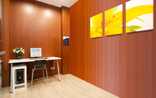 Holiday Inn Express Shenzhen Luohu