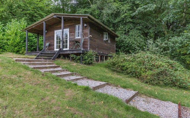 Lakeside Cabin
