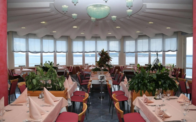 Hotel Marina