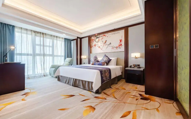 Ramada by Wyndham Wuhan North
