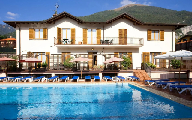 Albergo Lenno