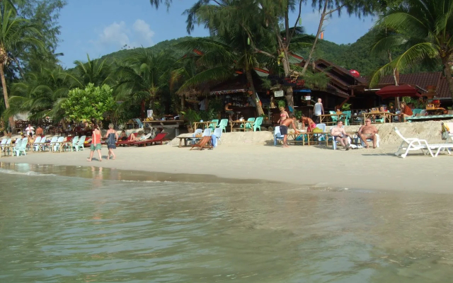 Haad Yao Bungalows