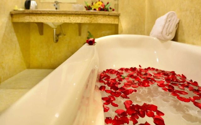 Thanh Lich Hue Hotel