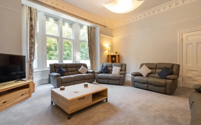 Host Stay Chatsworth Townhouse I