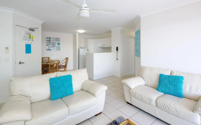 Bay Lodge Apartments