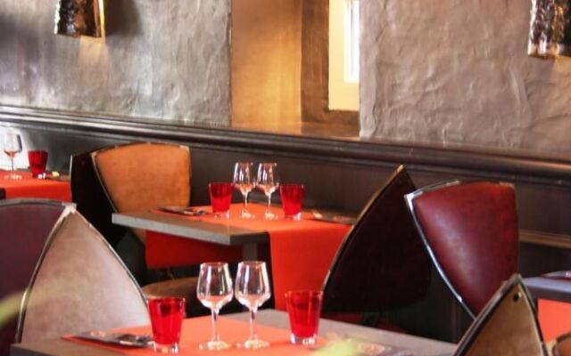 La Maison Des Remparts