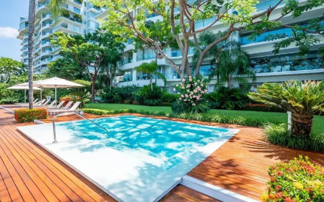 Avalon 401 Sunset Views 3BR NEW ROMANTIC ZONE!