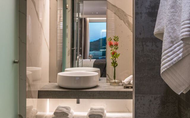 Mövenpick Resort Agios Nikolaos Sivota