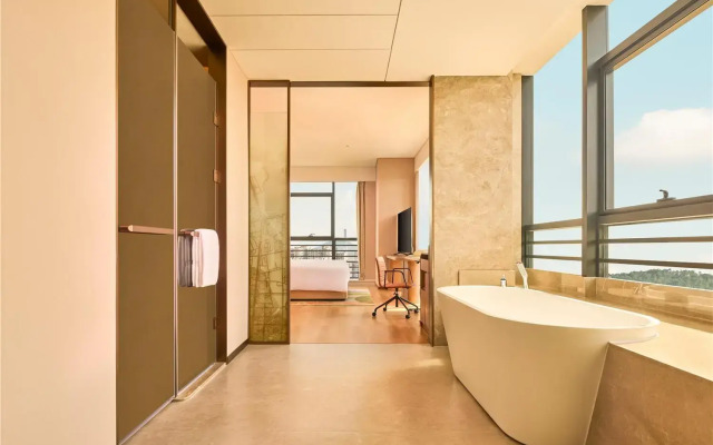 Hilton Garden Inn Zhongshan South