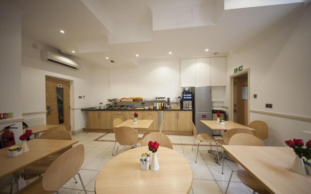 St Georges Inn Victoria