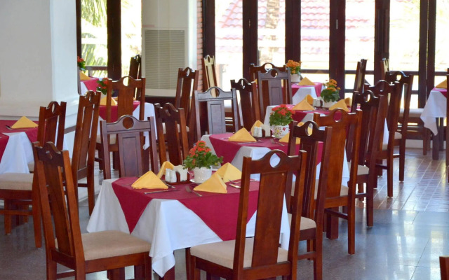 Sea Lion Beach Resort & Spa