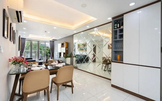 Scenic Valley By Dhome