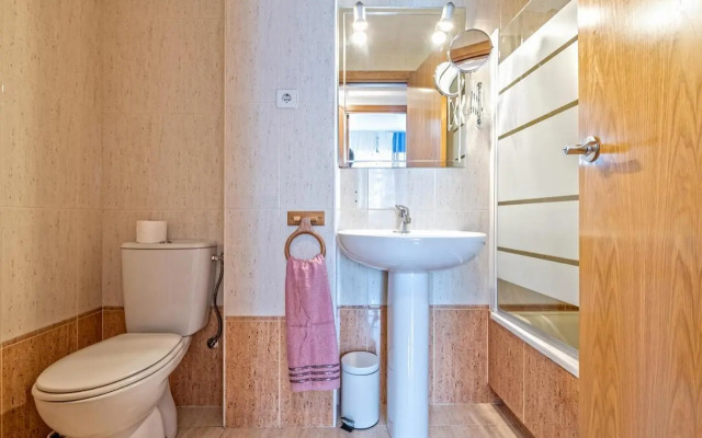 Cálido apartamento con piscina en Barcelona