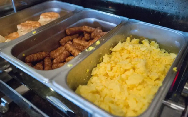 Country Inn & Suites by Radisson, Goodlettsville, TN